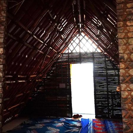 Serenity Bay Home Stay Pondicherry Esterno foto