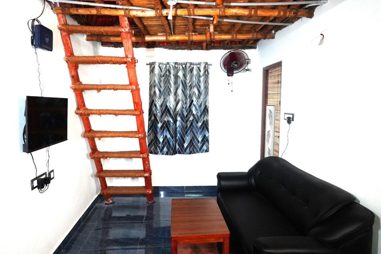 Serenity Bay Home Stay Pondicherry Esterno foto