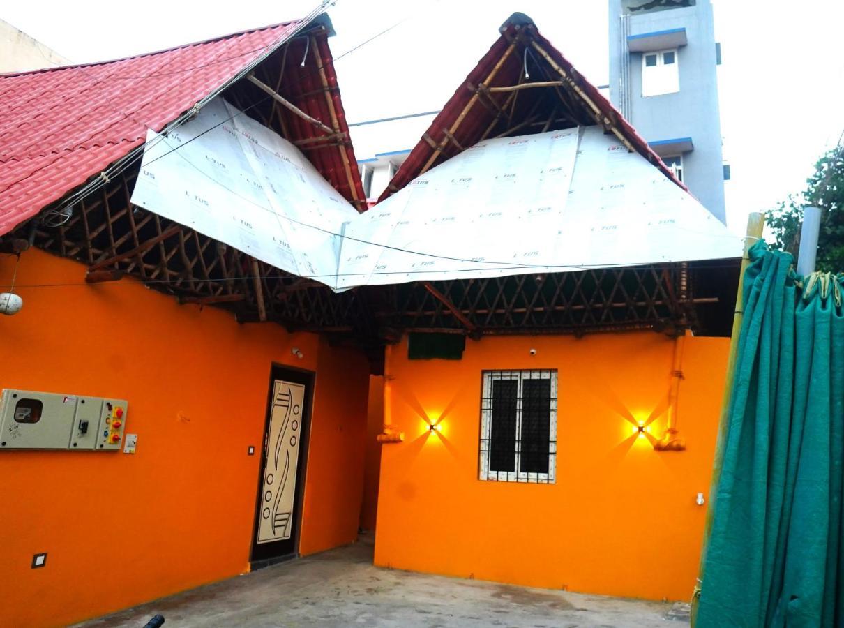Serenity Bay Home Stay Pondicherry Esterno foto