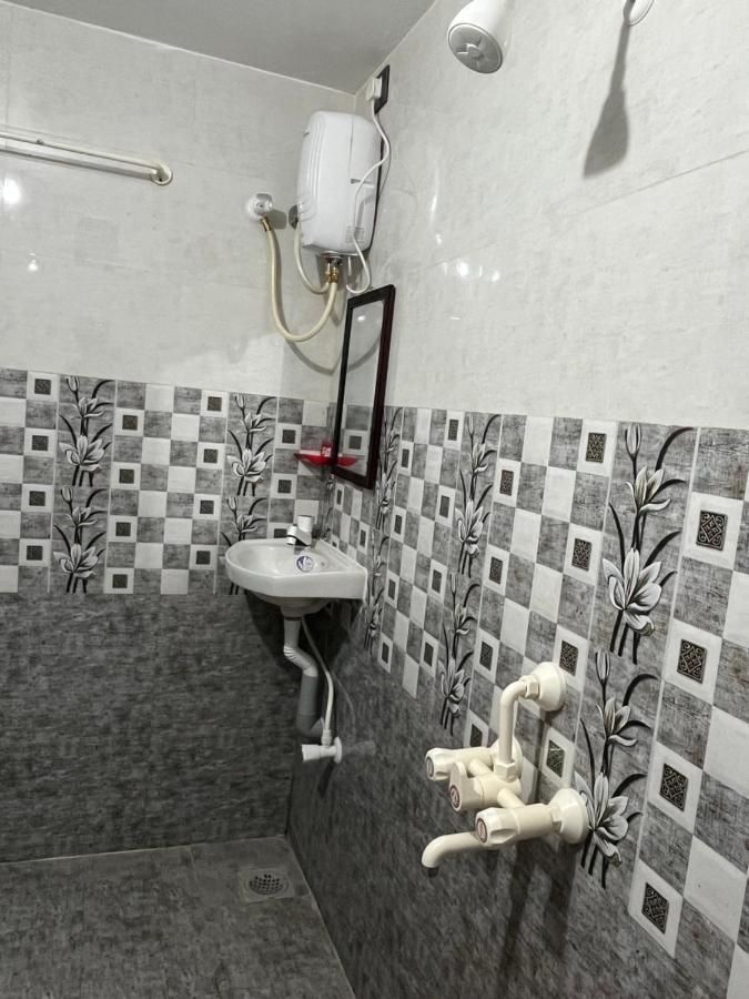 Serenity Bay Home Stay Pondicherry Esterno foto